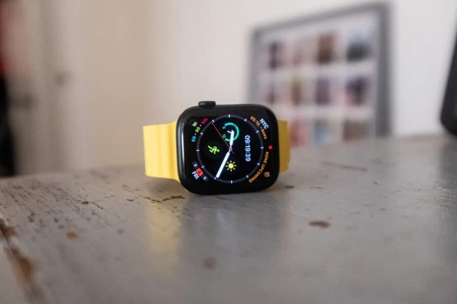 apple watch yellow band